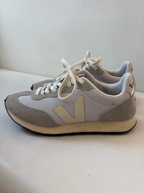 Veja Women's Runner Sneakers in White, Light Gray & Cream